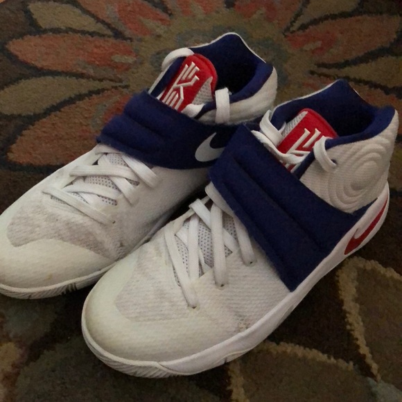grade school kyrie irving shoes